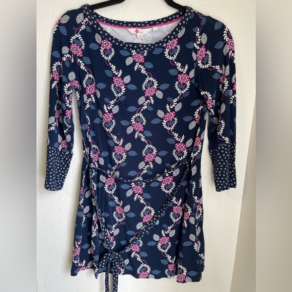 Dresses & Skirts - Boden Dress Womens Navy Pink Floral Vine Amy
Jersey 3/4 Sleeve Shift Belt
